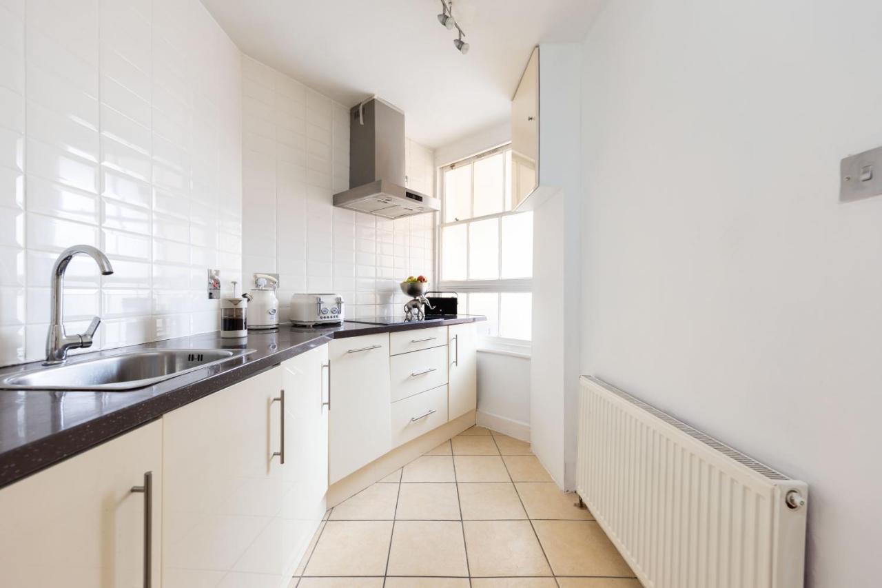 Spacious 1 Bed Oxford Street Apartment - Sleeps 4 Londra Dış mekan fotoğraf