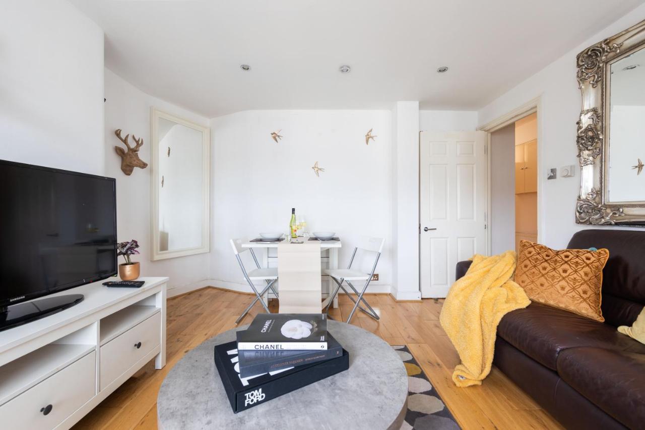 Spacious 1 Bed Oxford Street Apartment - Sleeps 4 Londra Dış mekan fotoğraf